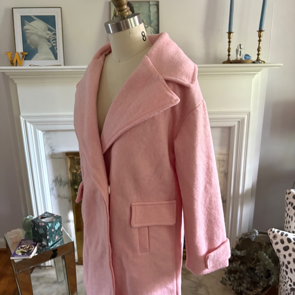 Pink coat - Picture 2 of 4